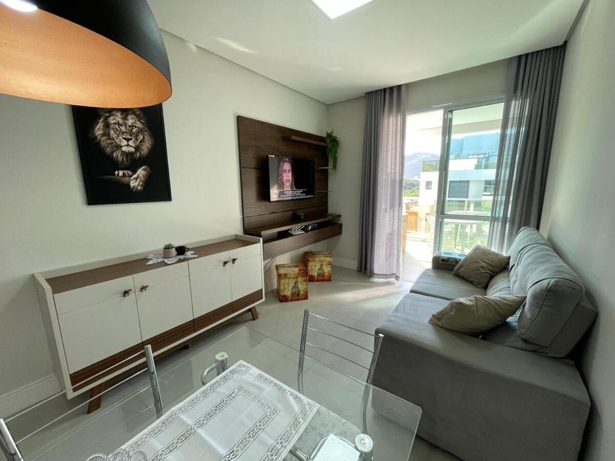 Cód 69 - Apto com 3 dorm no Millenium Palmas
