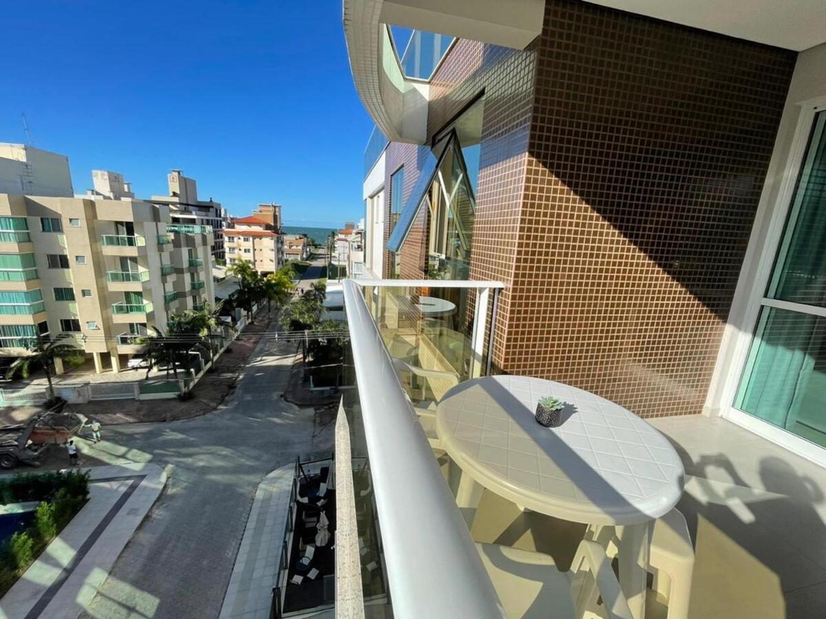 Cód 69 - Apto com 3 dorm no Millenium Palmas