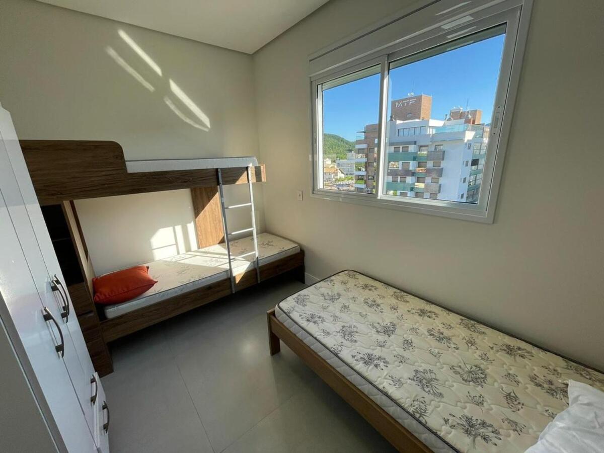 Cód 69 - Apto com 3 dorm no Millenium Palmas