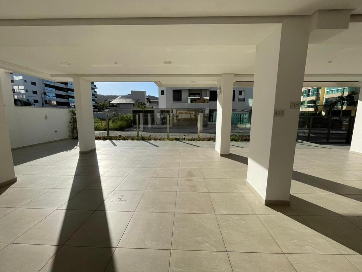 Cód 69 - Apto com 3 dorm no Millenium Palmas