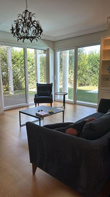 loren's villa photo 3