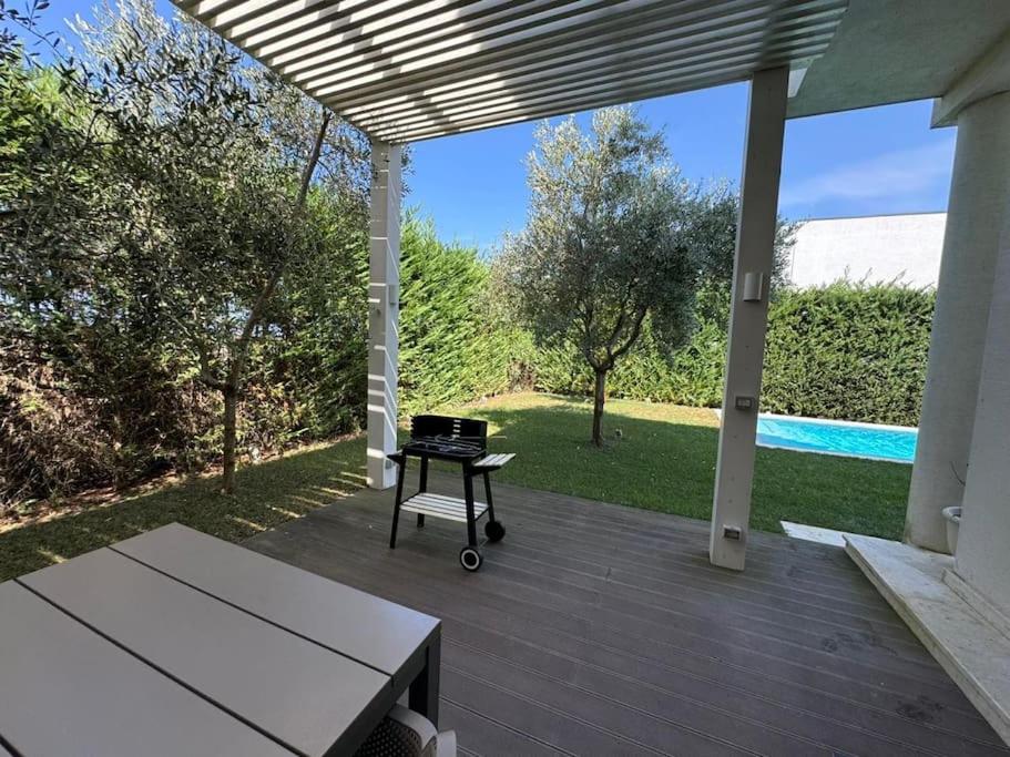 loren's villa