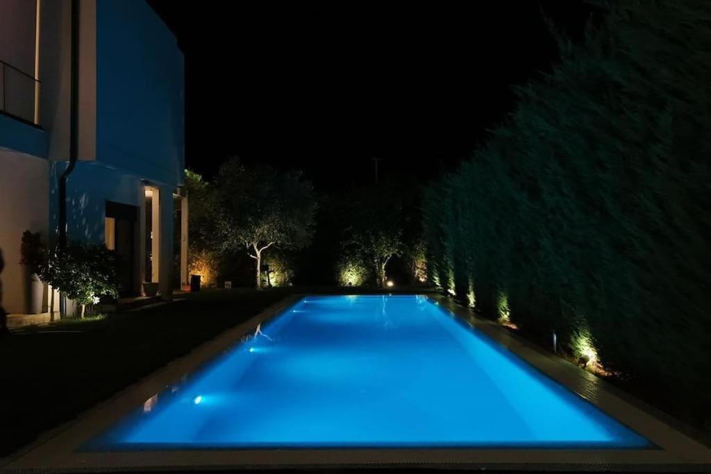 loren's villa
