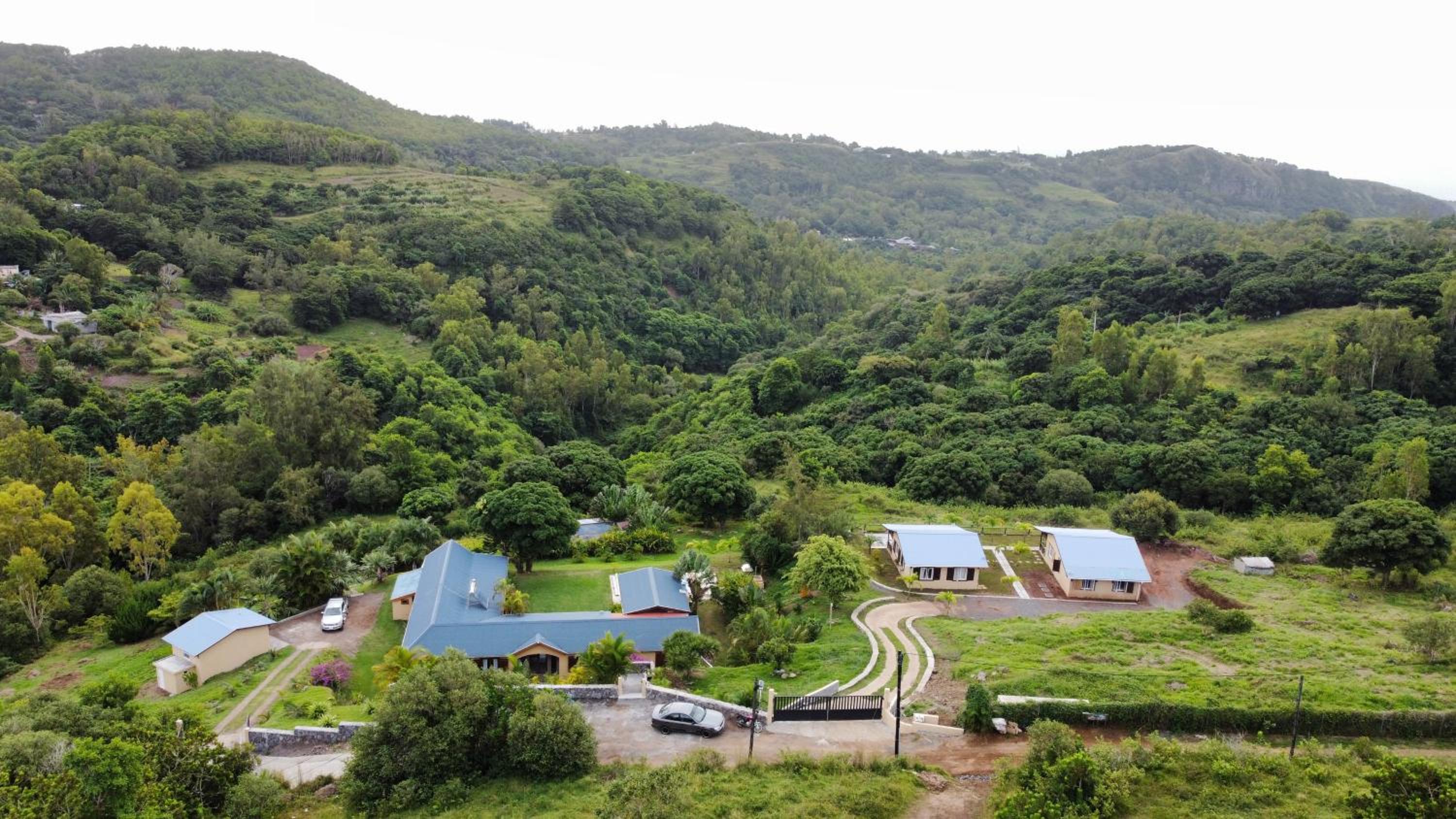 Domaine de L'HACIENDA view 2
