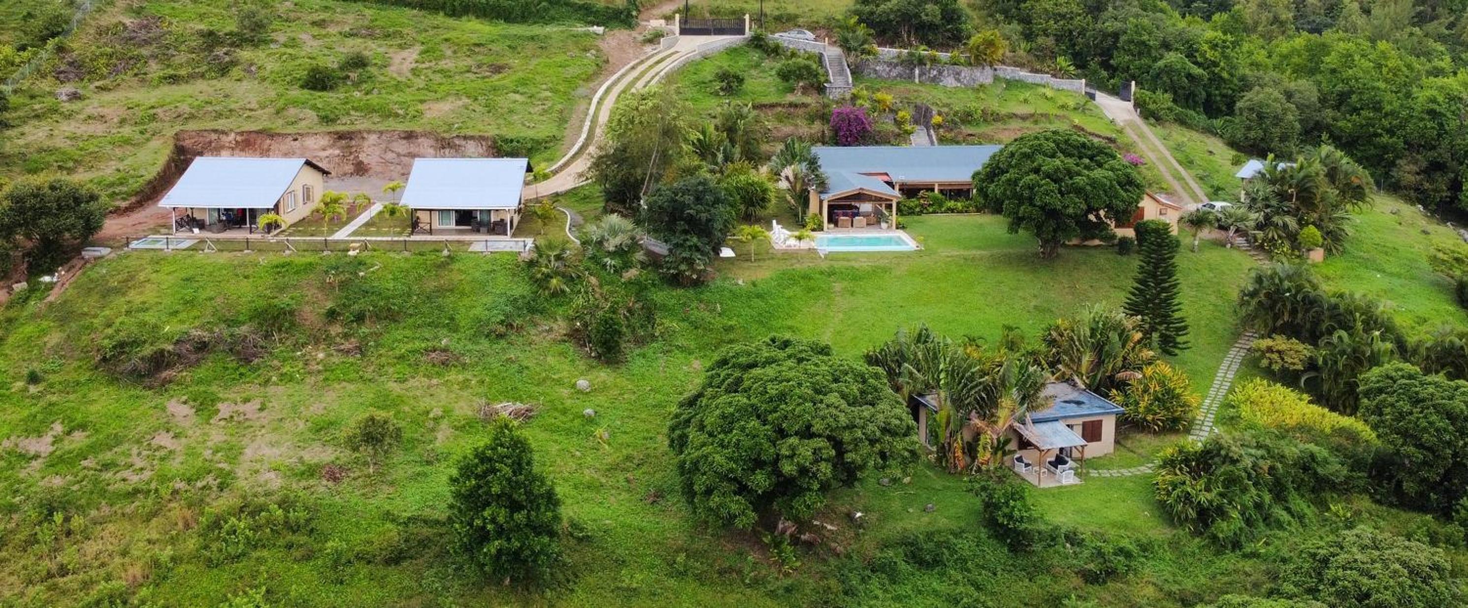 Hotel Domaine de L'HACIENDA - Image 1