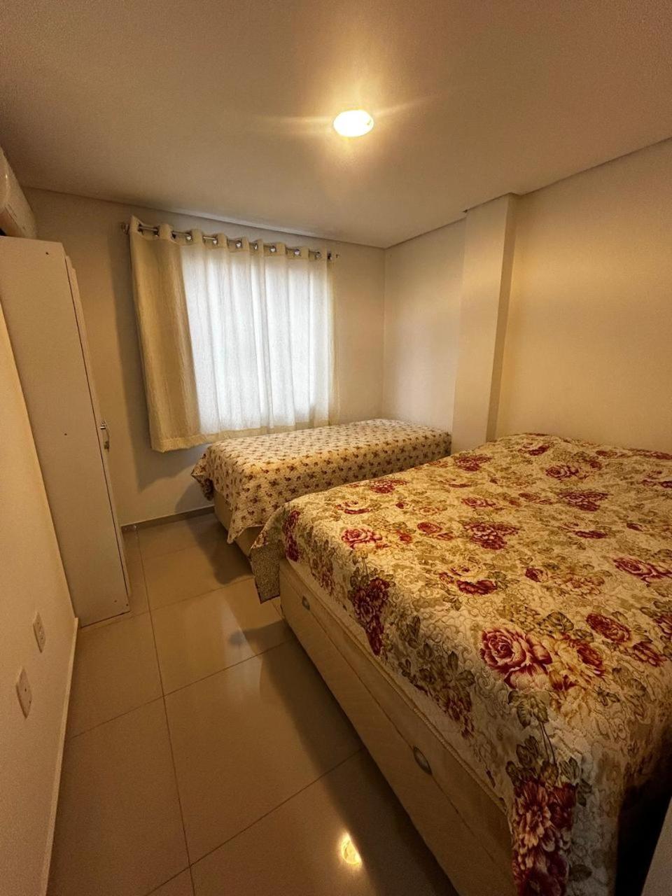 Apartamento 402, London Avenida 18 de fevereiro