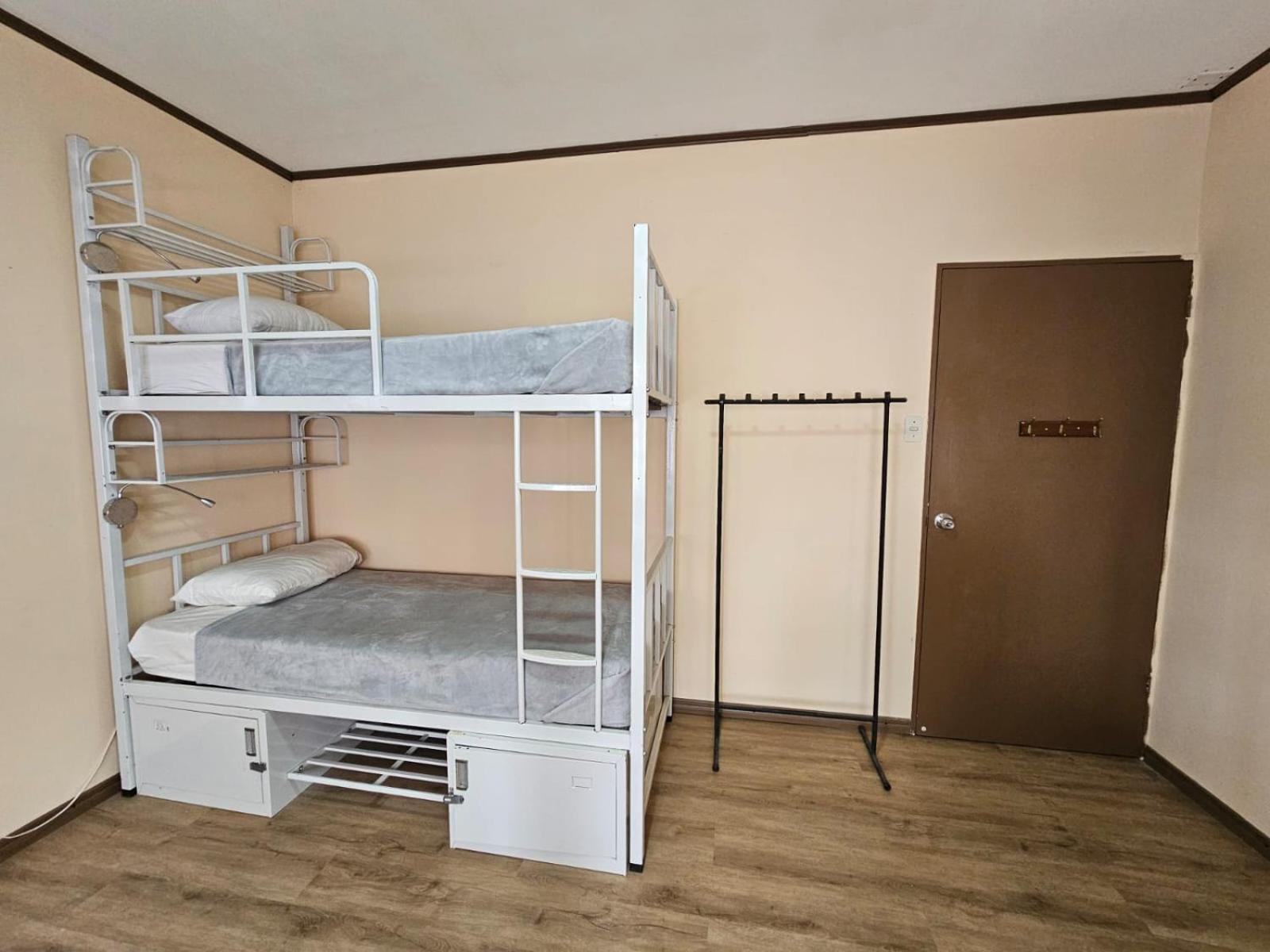 Hostel La Cali Inn