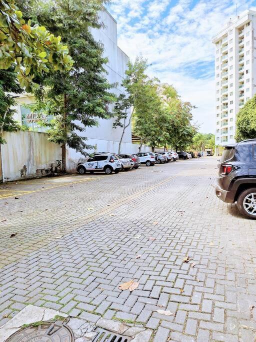 Flat com ótima estrutura próximo parque olímpico e praias