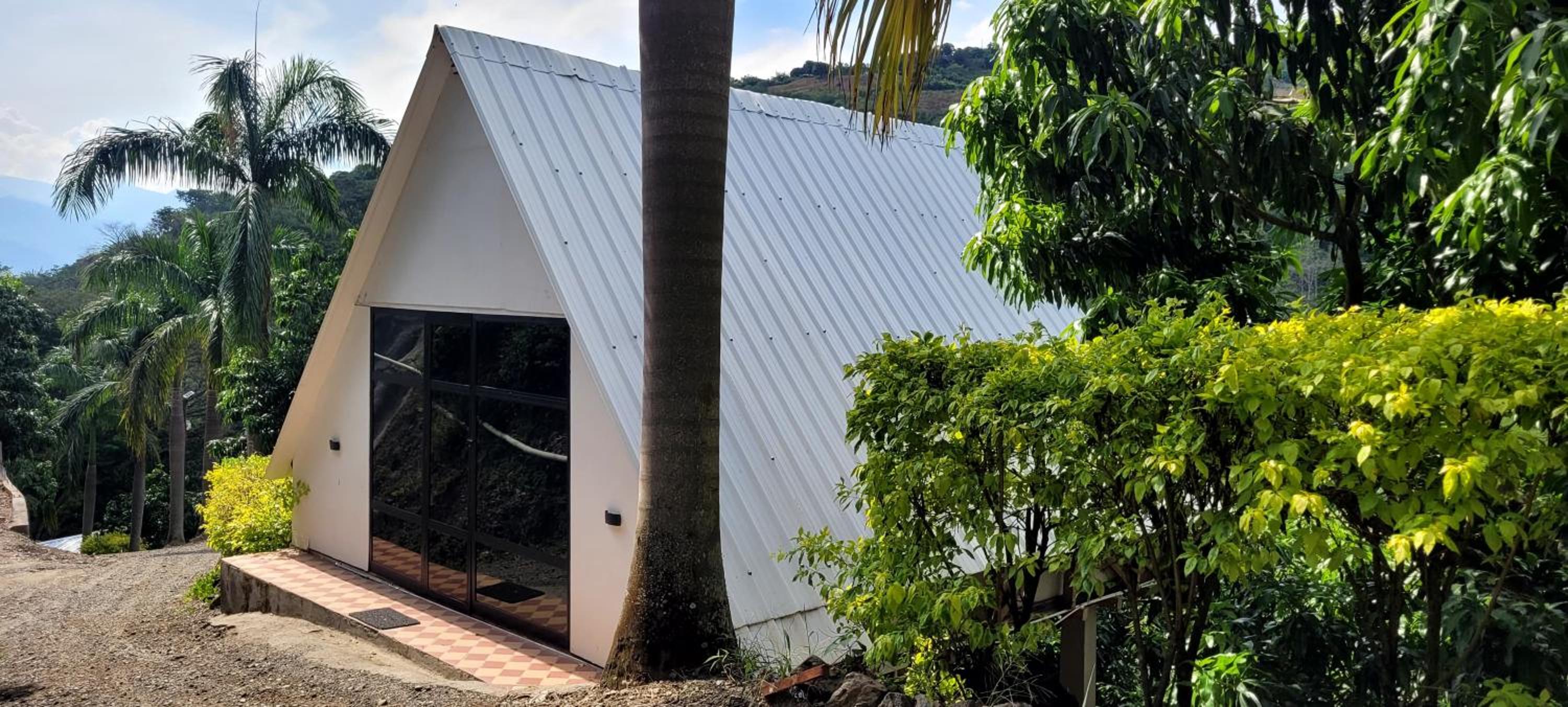 Hotel Cómoda y acogedora cerca al Pueblo - Image 1