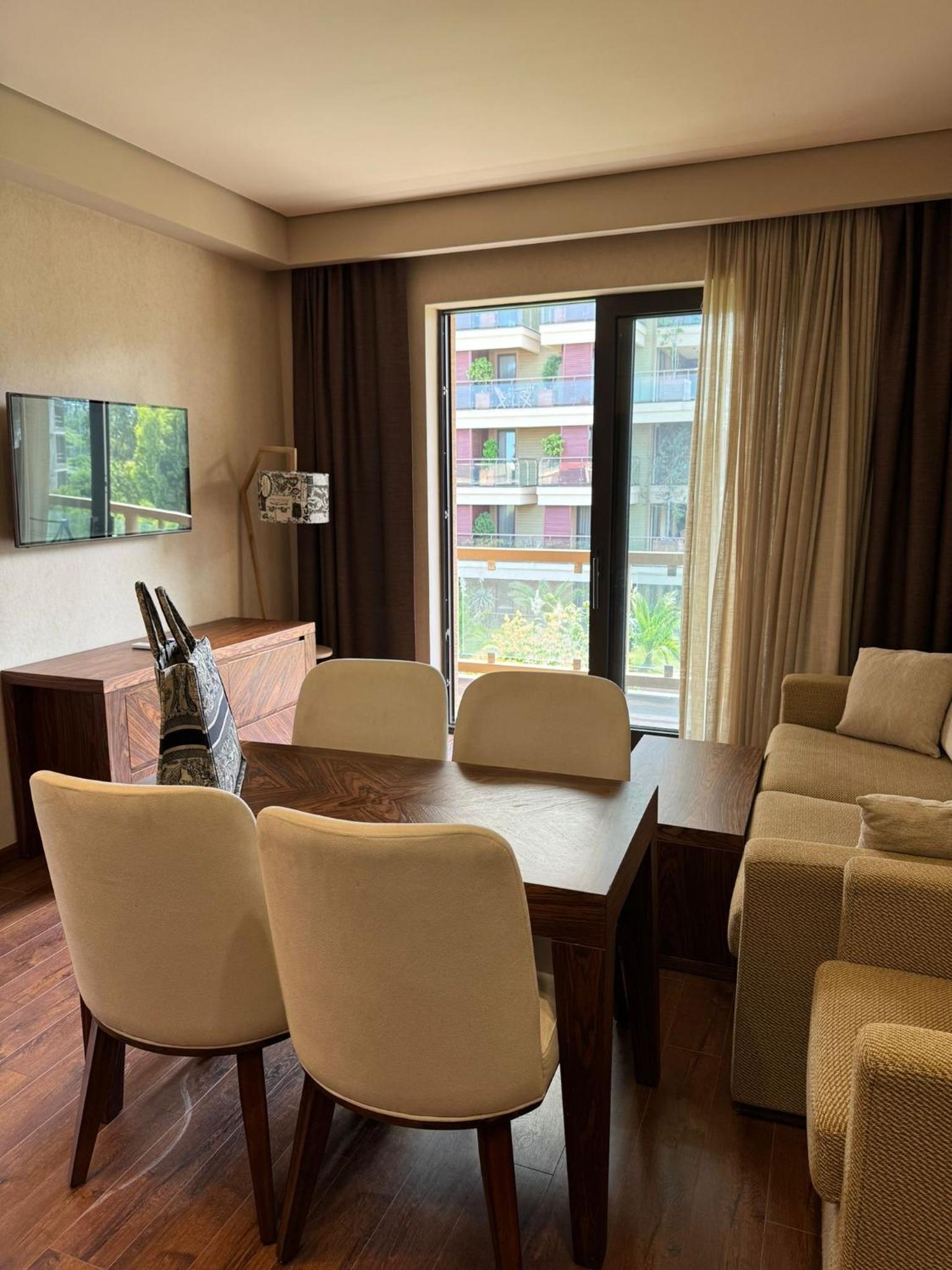 Dream Land Oasis view 4