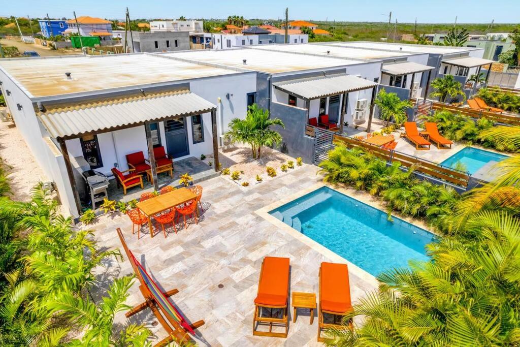 Four Villas with private Magnesium Pool 3 min to the Beach Dive Rinse Tank Villa N4