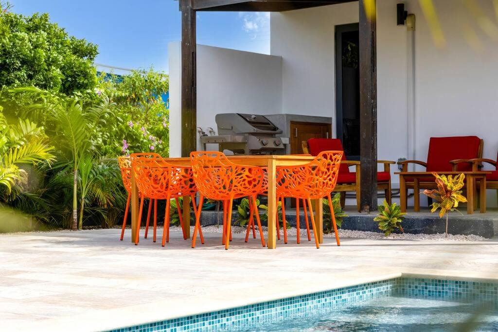 Four Villas with private Magnesium Pool 3 min to the Beach Dive Rinse Tank Villa N4