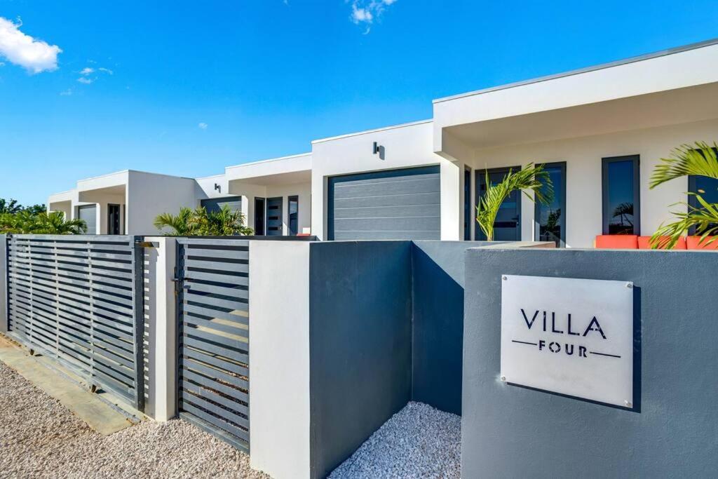 Four Villas with private Magnesium Pool 3 min to the Beach Dive Rinse Tank Villa N4