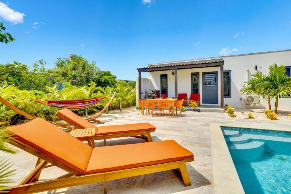 Four Villas with private Magnesium Pool 3 min to the Beach Dive Rinse Tank Villa N4