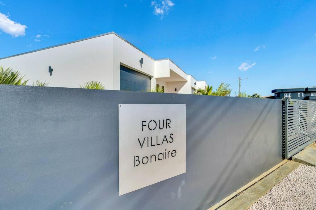 Four Villas with private Magnesium Pool 3 min to the Beach Dive Rinse Tank Villa N4