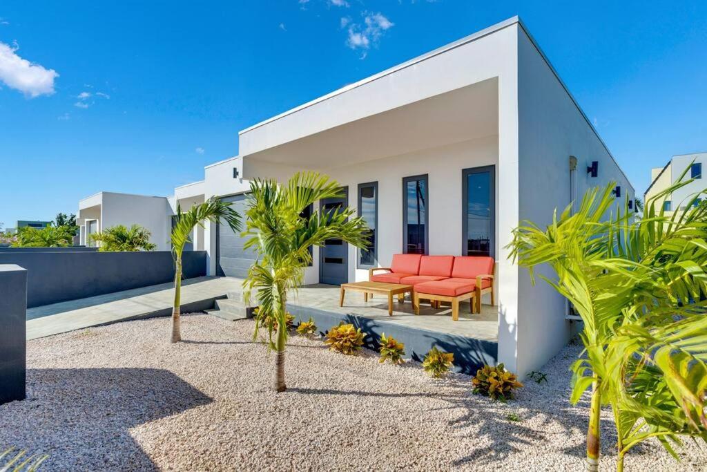 Four Villas with private Magnesium Pool 3 min to the Beach Dive Rinse Tank Villa N4