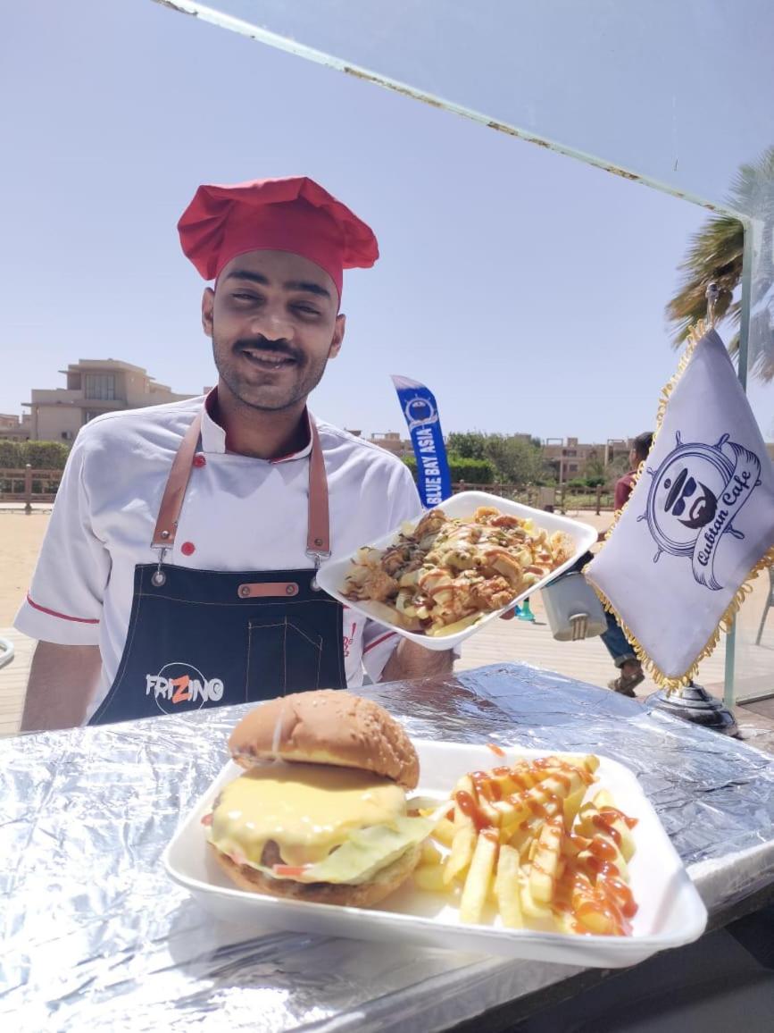 قرية بلو باي اسيا blue bay