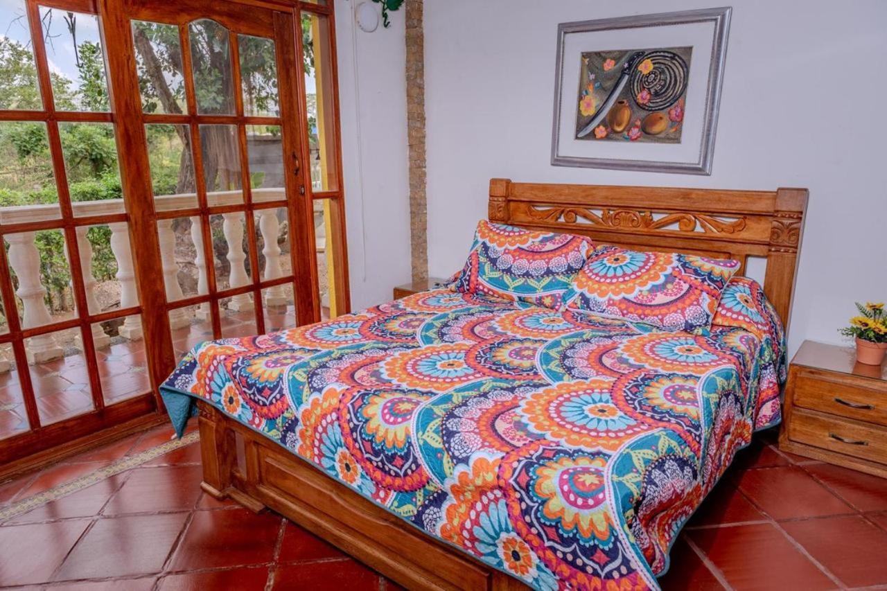 Casa Finca Los Girasoles