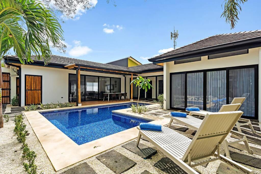 CU27 New Construction 3bdrm Home with Prv Pool