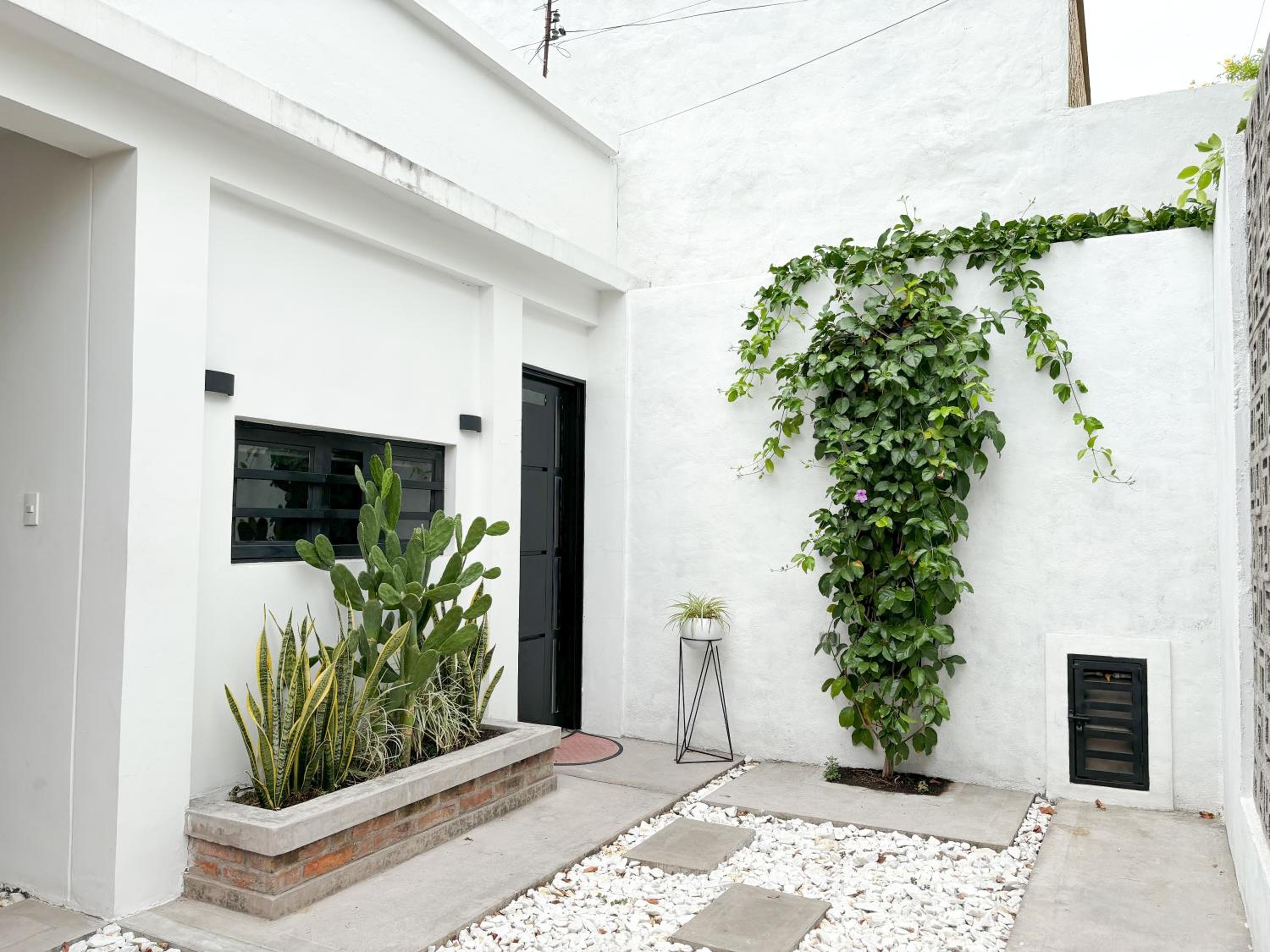 Loft del Río Honda - Apartaestudio completo con parqueadero y aire acondicionado
