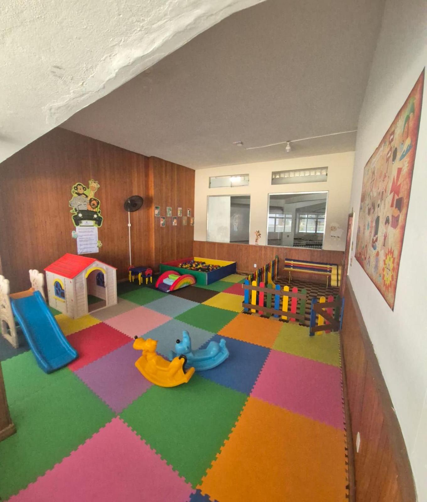 Apartamento frente ao Mar Praia do Sonho com garagem