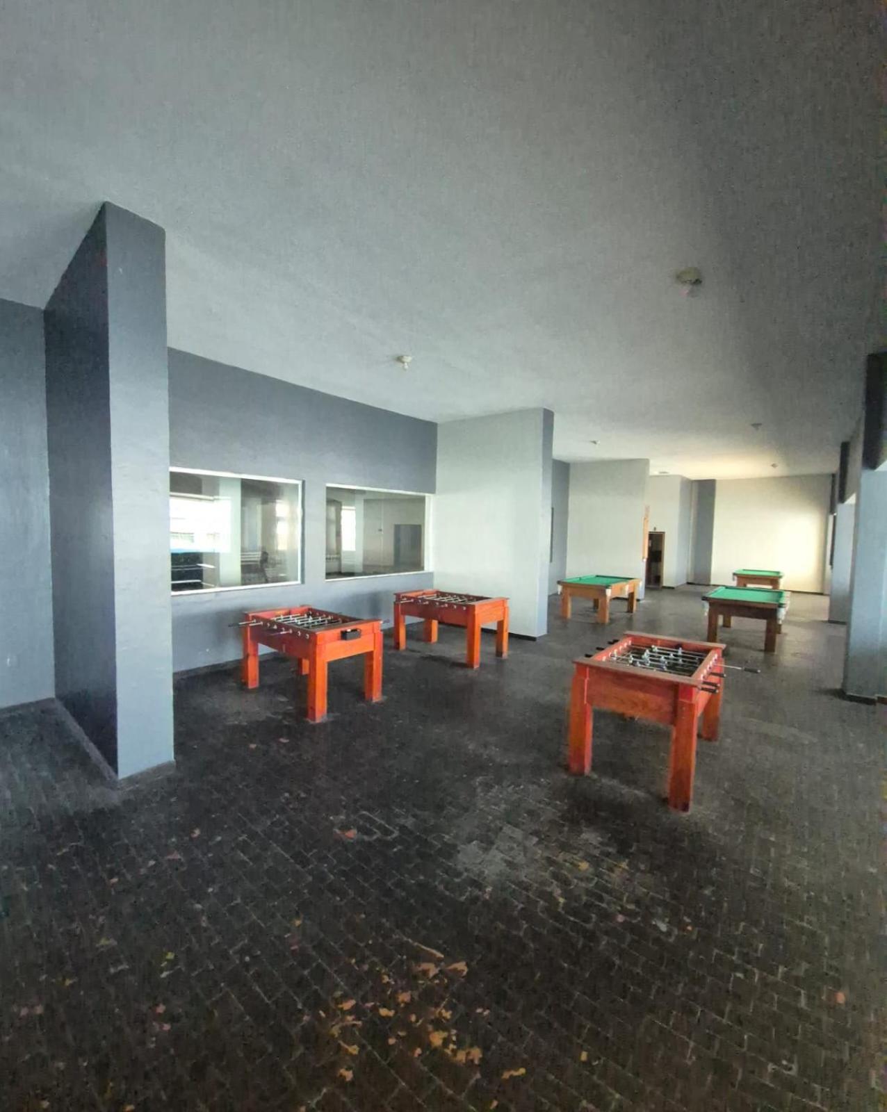 Apartamento frente ao Mar Praia do Sonho com garagem