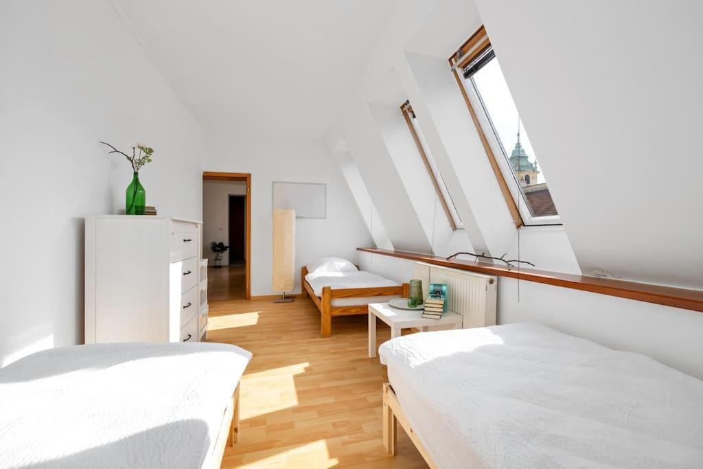 Penthouse 360 Castle View - In The Heart of Bratislava Old Town view 4