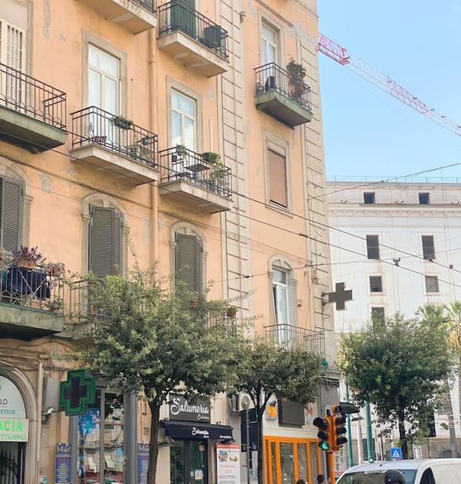 CARLO III Apartment - Napoli Centro - 3min aeroporto