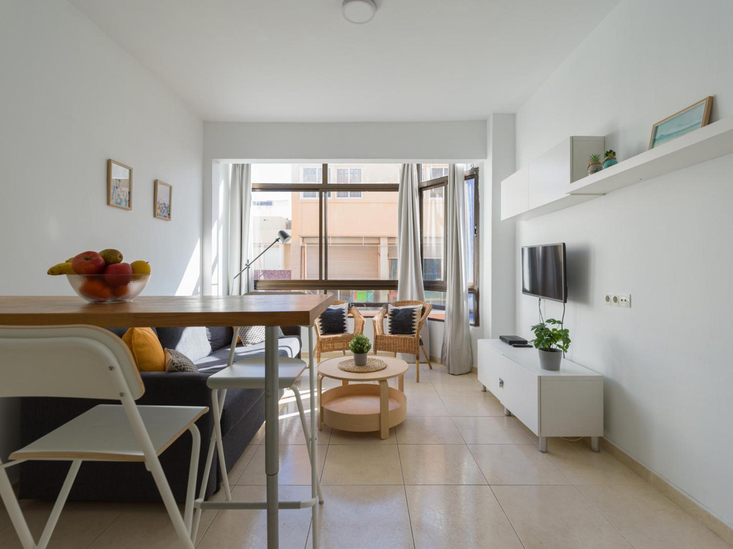 Cozy Flat Nearby Las Canteras