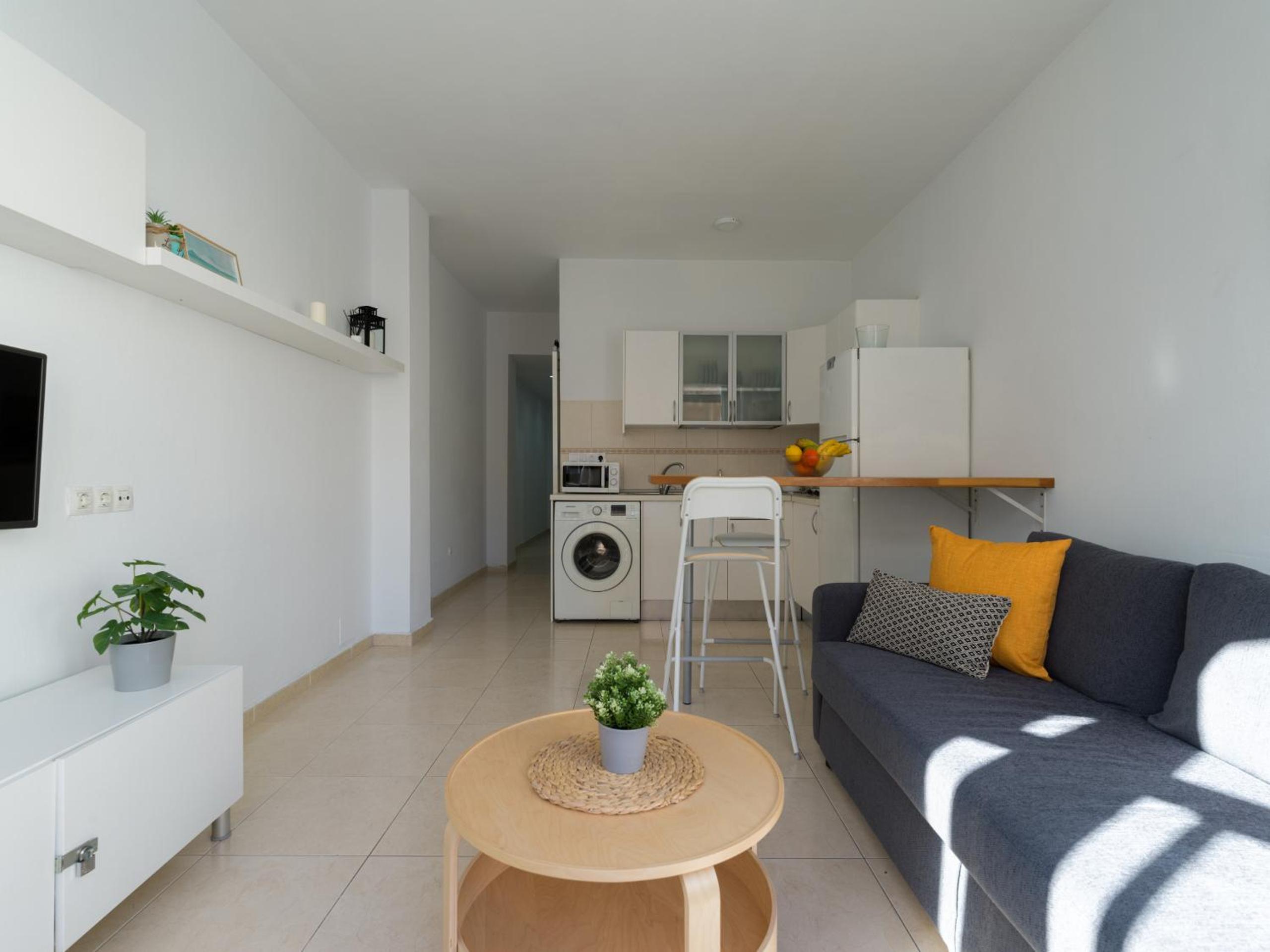 Cozy Flat Nearby Las Canteras