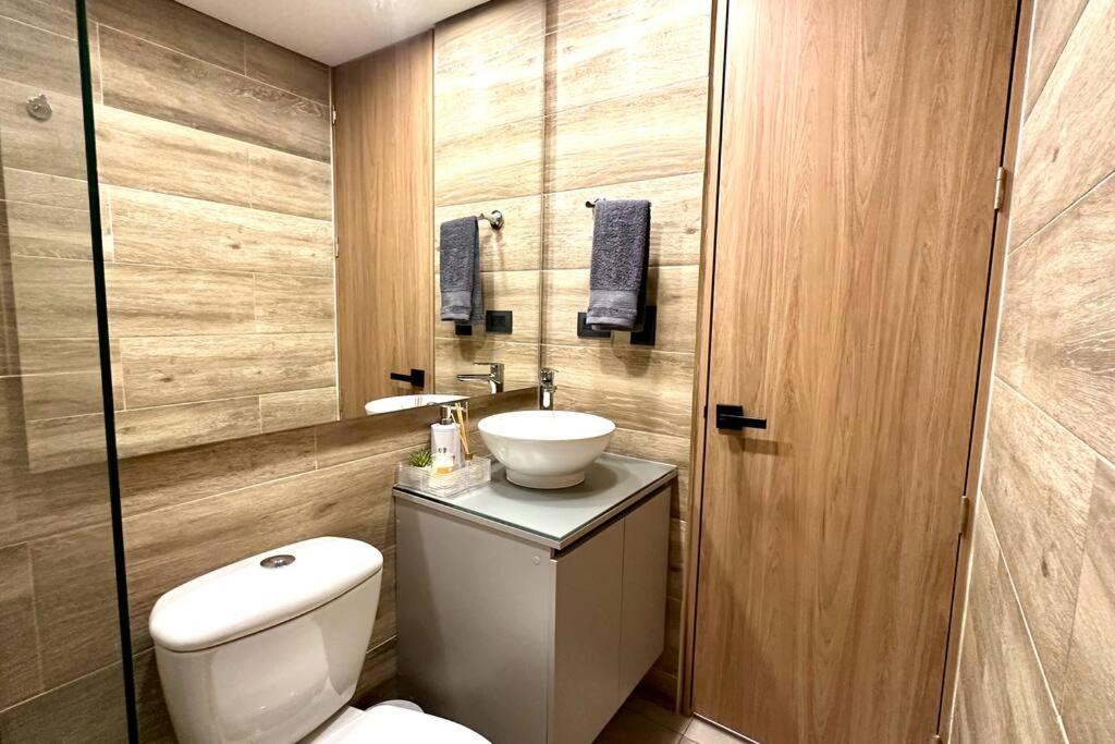Bogota Sky Loft - Laundry-Coworking-Wifi - 5 Stars