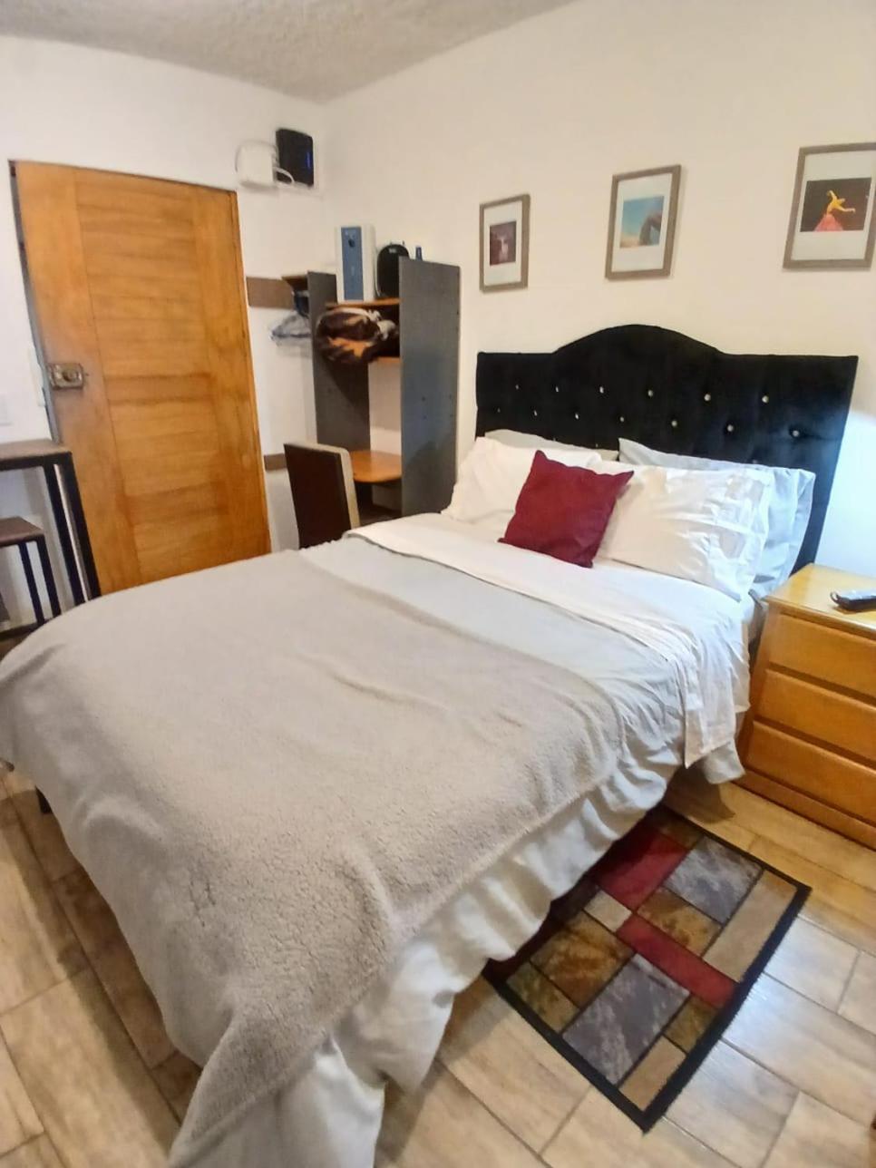 Self-contained cozy apartments in Miraflores view 2