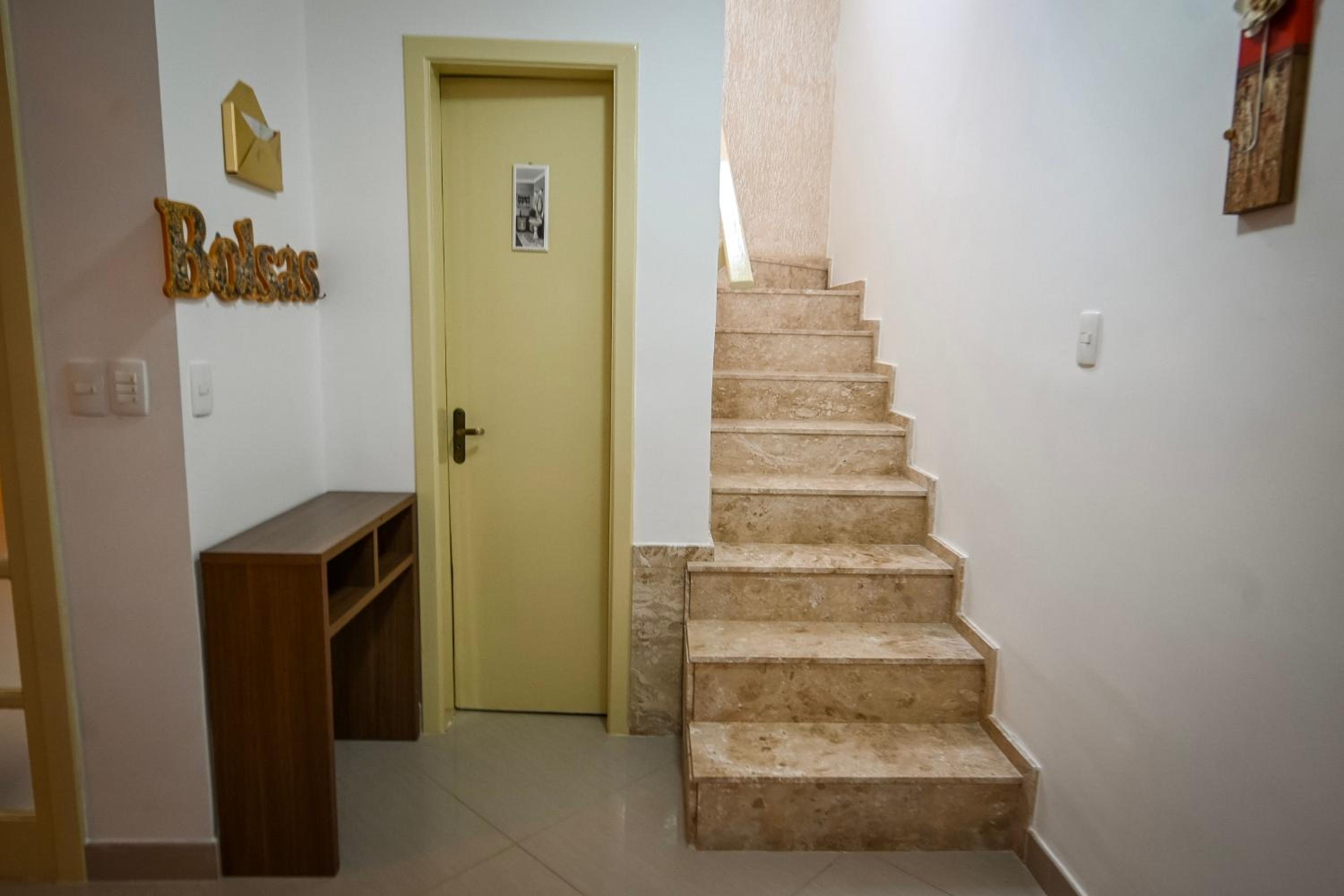 Hospedagem Casa Amarela - Repouso Pós - operatório