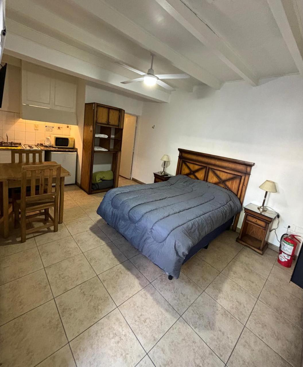 Paso de los Andes 1450 Mendoza Suites