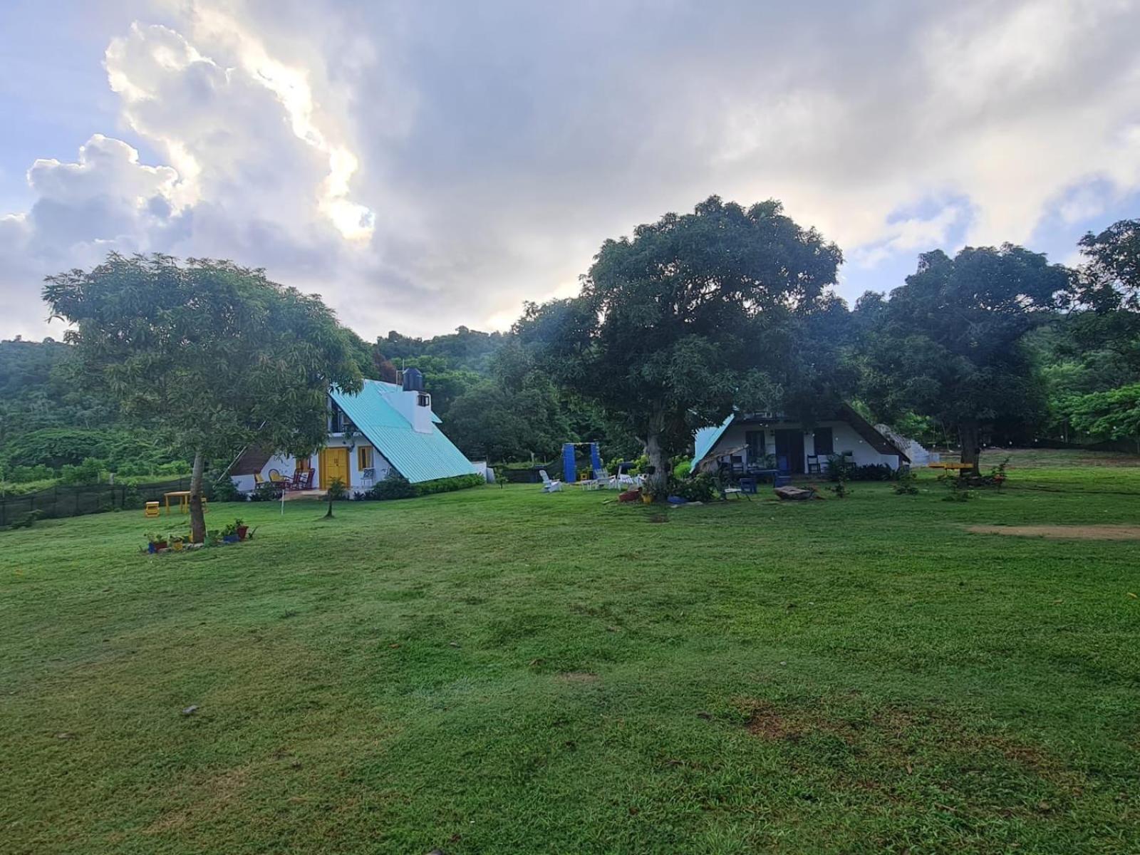 Dreamvilles Ecovillage Eco Villas with Jacuzzi near Beaches