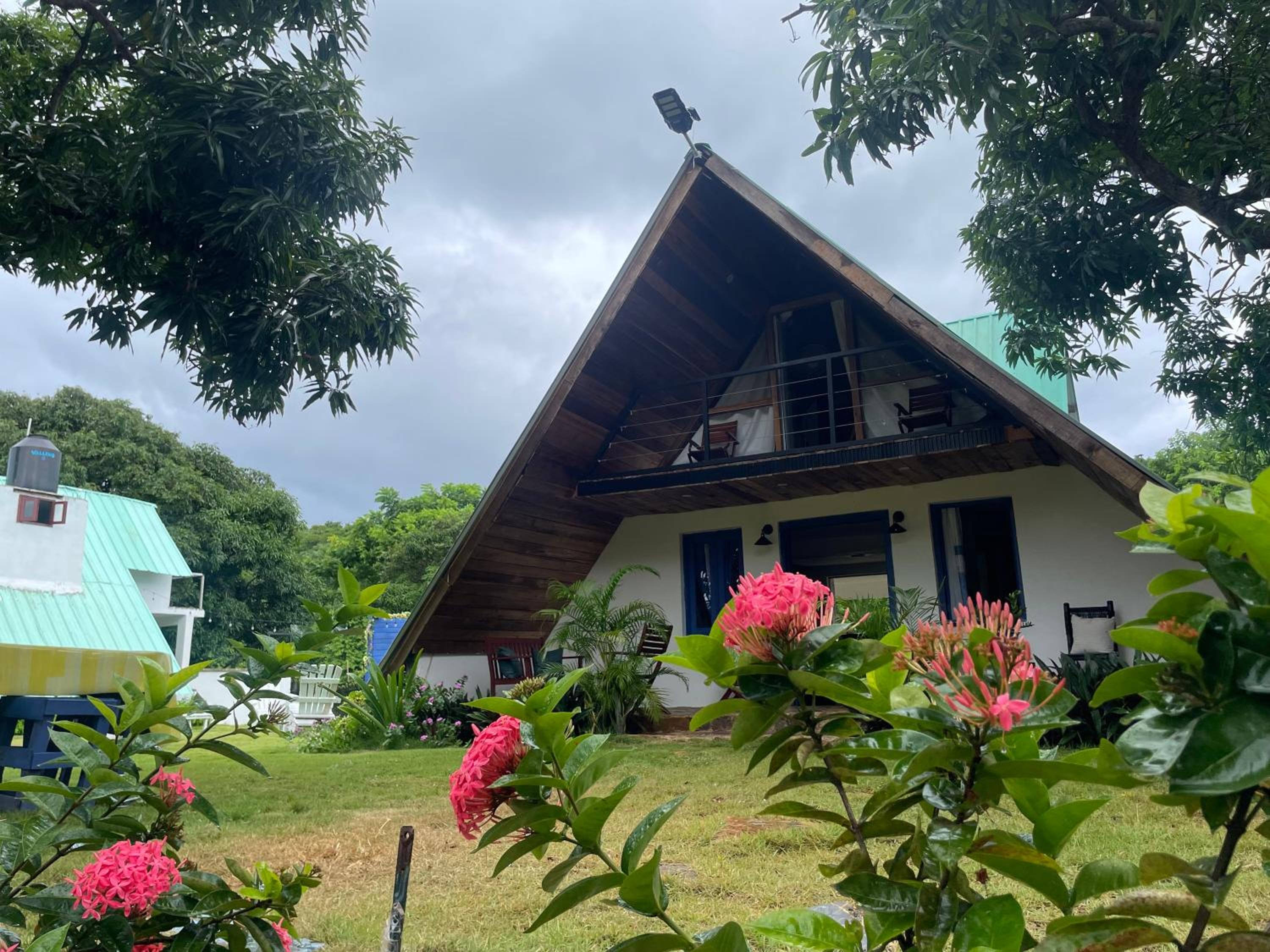 Dreamvilles Ecovillage Eco Villas with Jacuzzi near Beaches