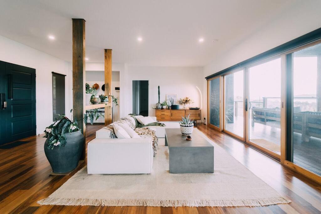 The Good House