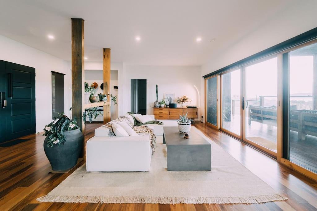 The Good House