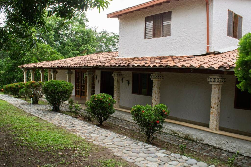 Casafinca Vacacional Villa María Sopetran