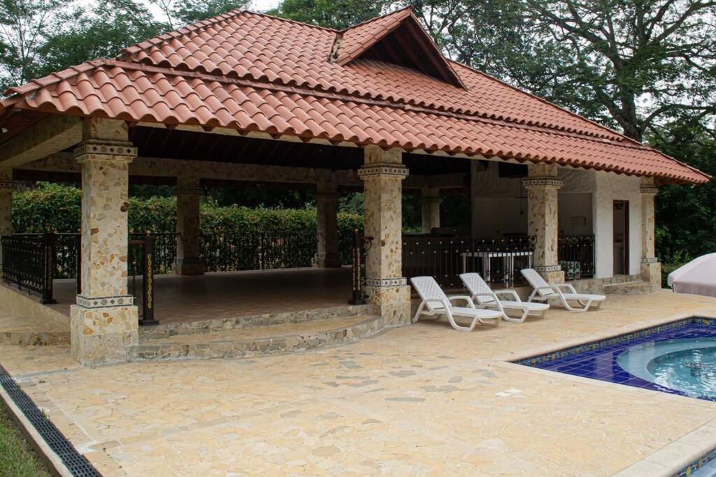 Casafinca Vacacional Villa María Sopetran