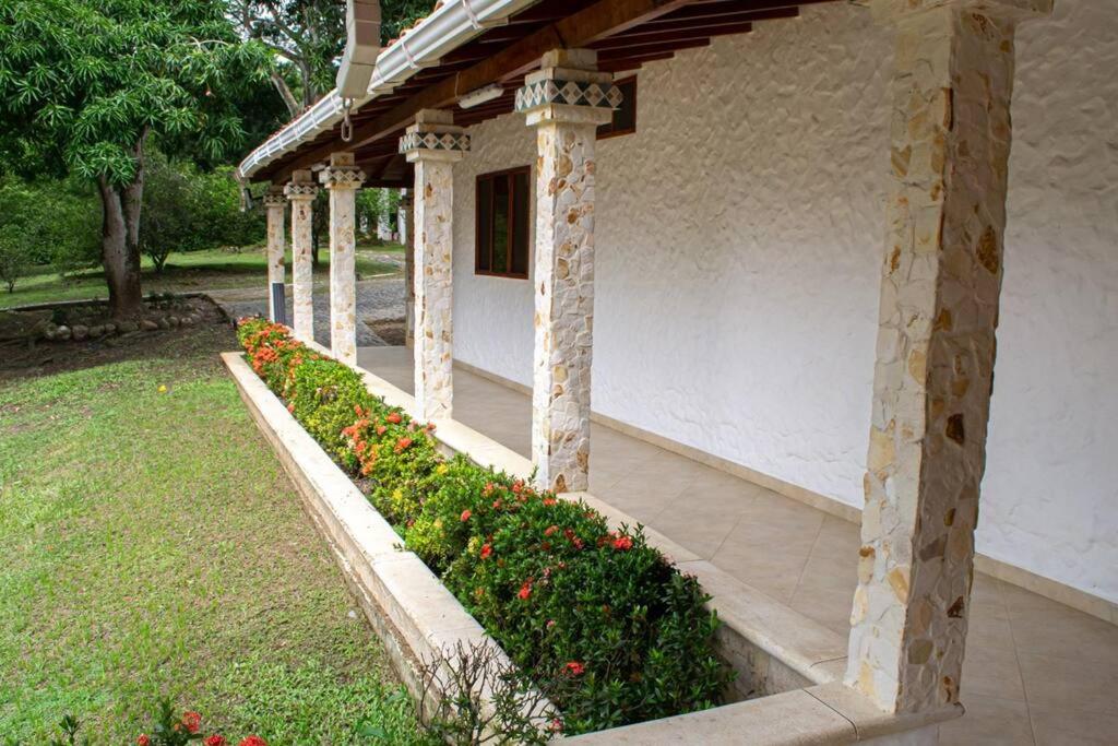 Casafinca Vacacional Villa María Sopetran