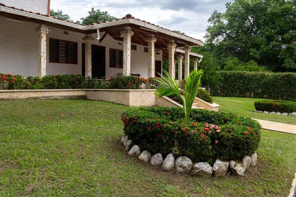 Casafinca Vacacional Villa María Sopetran