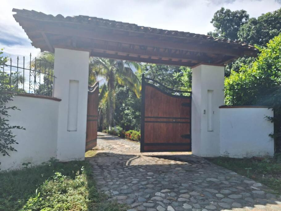 Casafinca Vacacional Villa María Sopetran