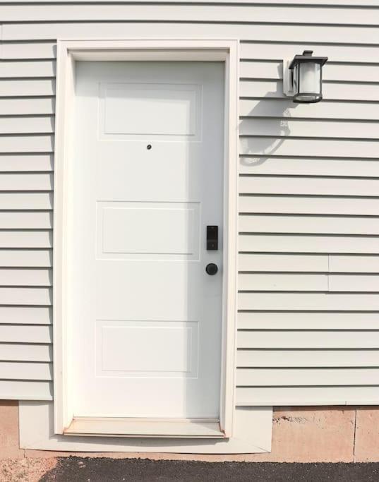 New 2024 Basement Suite in Dieppe, NB Canada