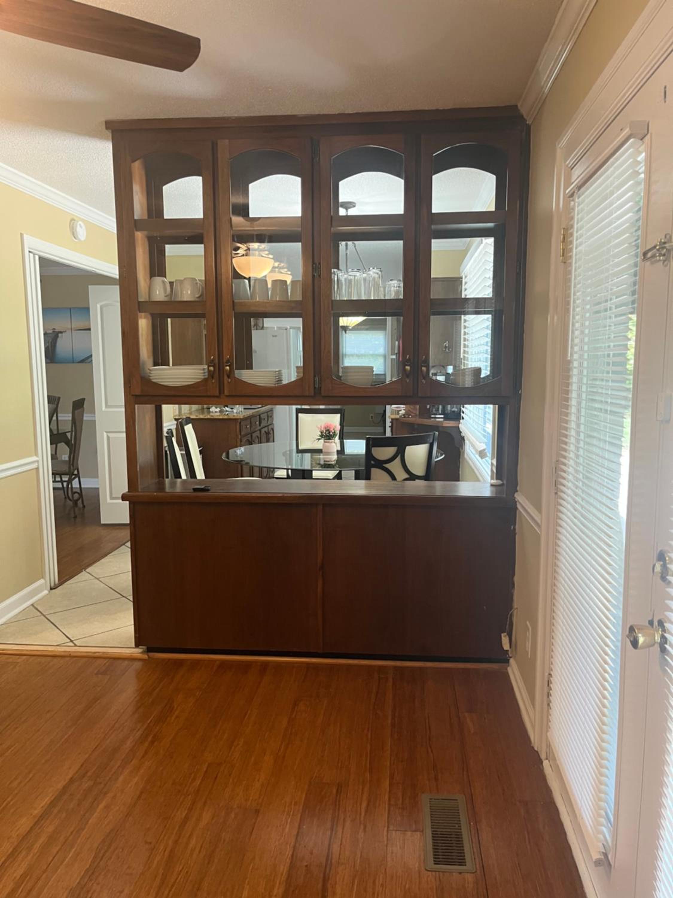 4-bedroom Duplex with AC and WiFi in Dalton GA view 3