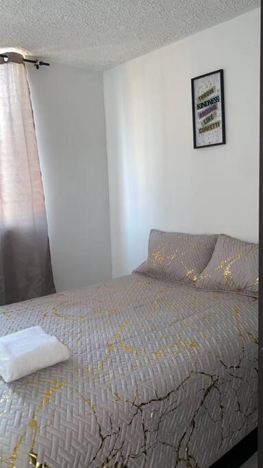 Amplio Apartamento Parqueadero y Piscina Cerca al CC Gran Plaza