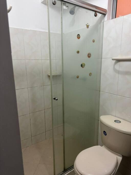 Amplio Apartamento Parqueadero y Piscina Cerca al CC Gran Plaza