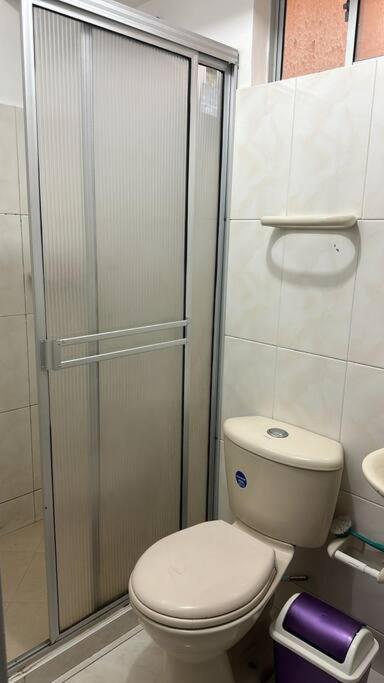 Amplio Apartamento Parqueadero y Piscina Cerca al CC Gran Plaza