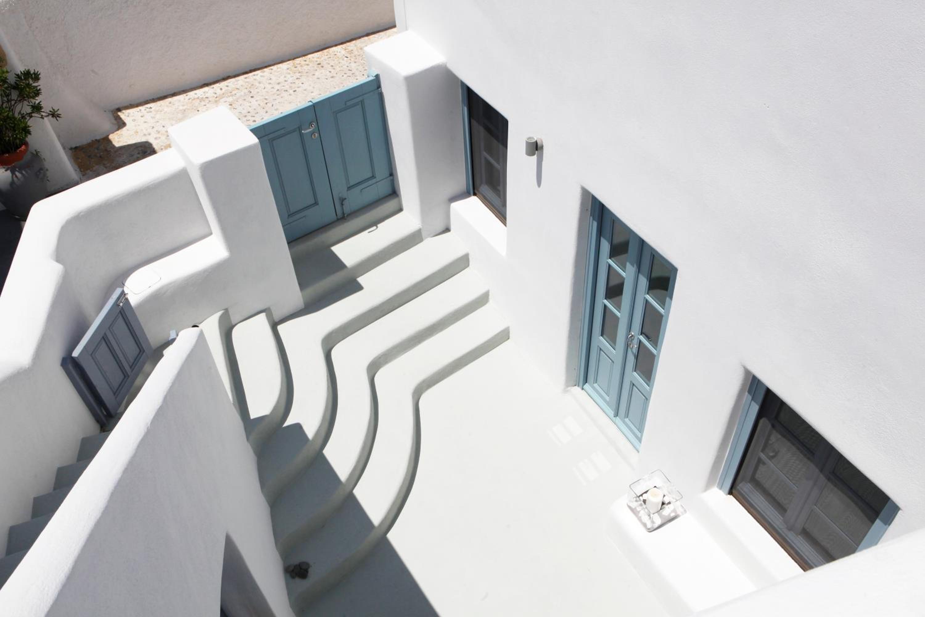 Santoniro Villa
