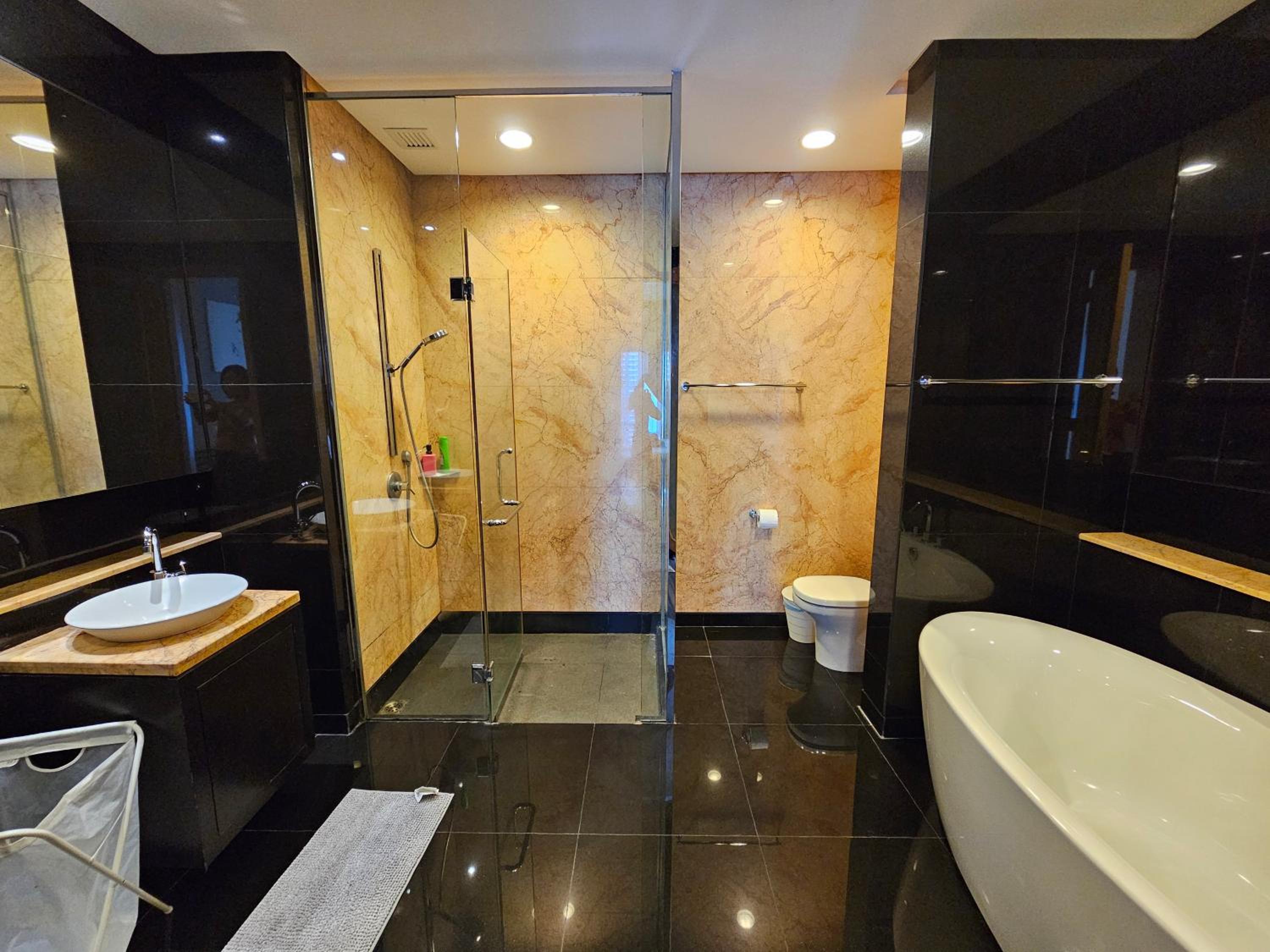 Resort Style Haven 3BR6pax St Mary KLCC Twin Towers View